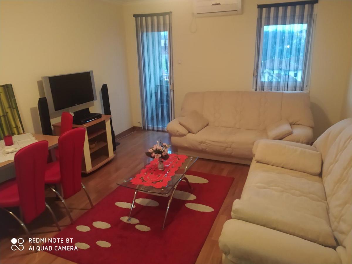 Apartman Arsenijevic วรินรัชกา บานยา ภายนอก รูปภาพ